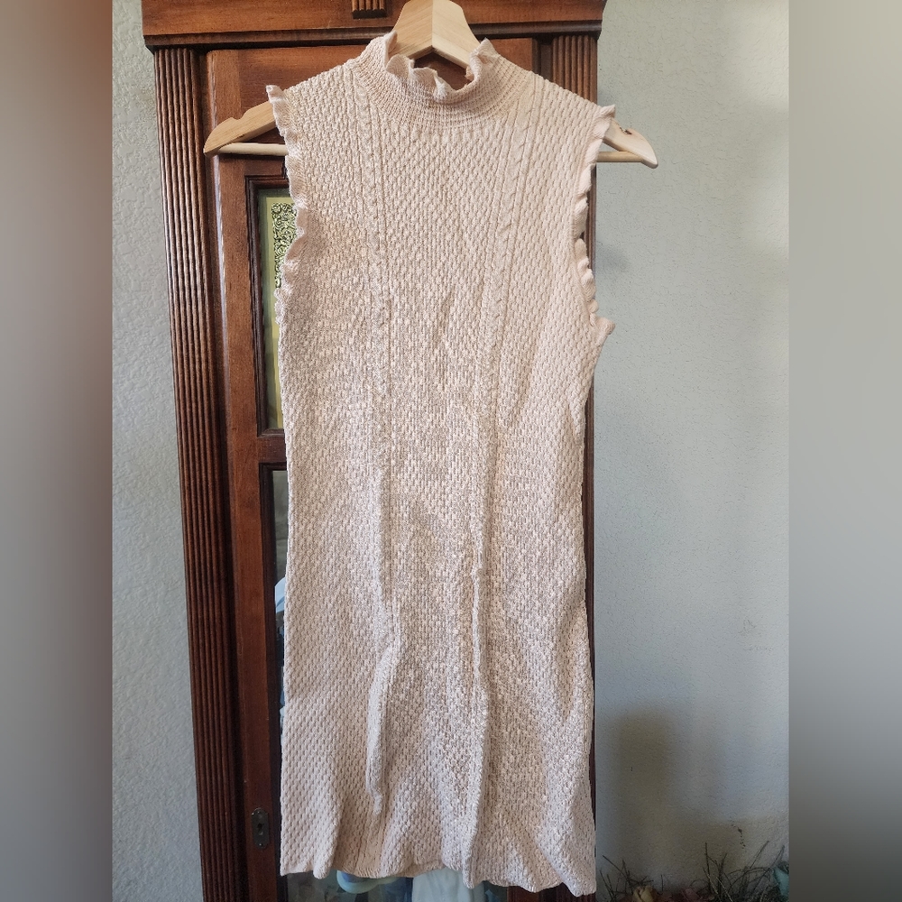 Endless Rose High Neck Light Pink Textured Dress Small